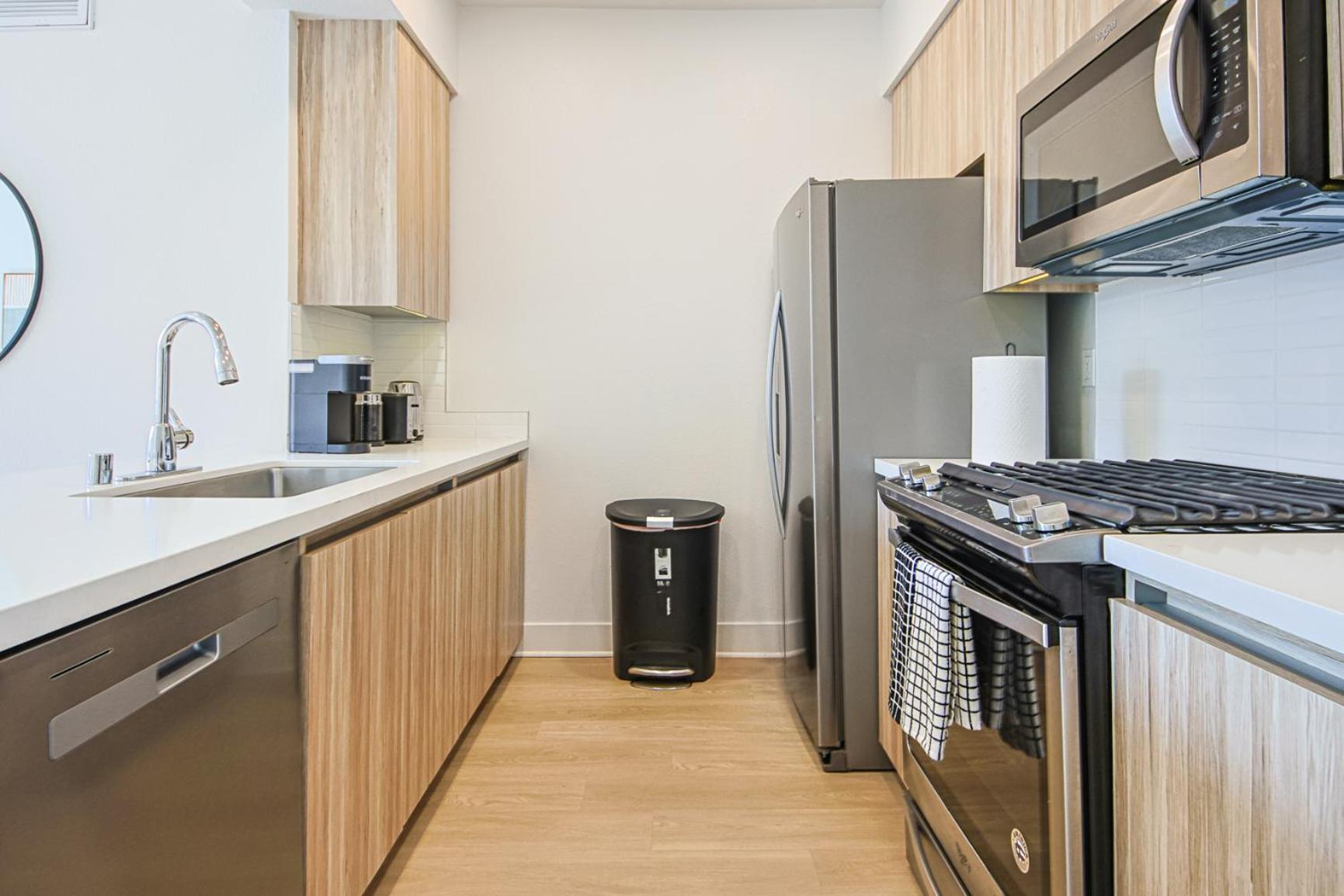 Appartement Beachside 2bd 2ba, 12min Walk To Santa Monica Pier *
